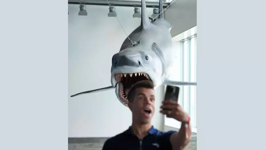 Modelo a escala real del sobreviviente de Bruce, el tiburón de la película de 1975.