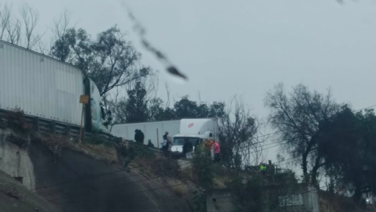 Accidente tráiler México-Querétaro miércoles 19 febrero 2025