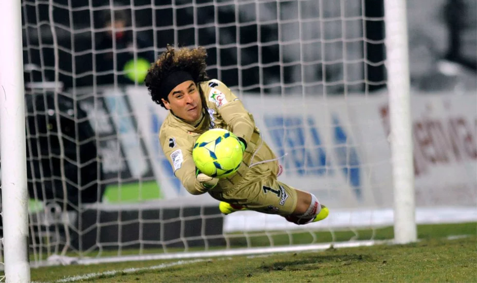 Memo Ochoa