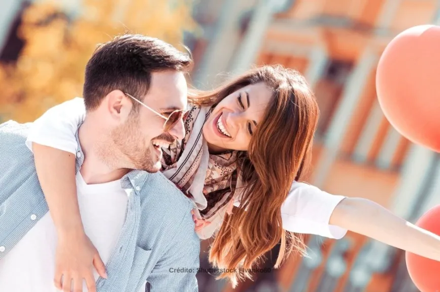Pareja globos.jpg