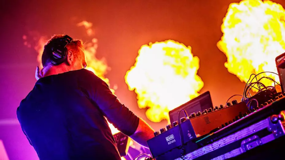 El DJ Paul Van Dyk dará concierto en Cancún.jpg