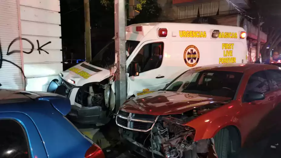 AMBULANCIA.jpeg