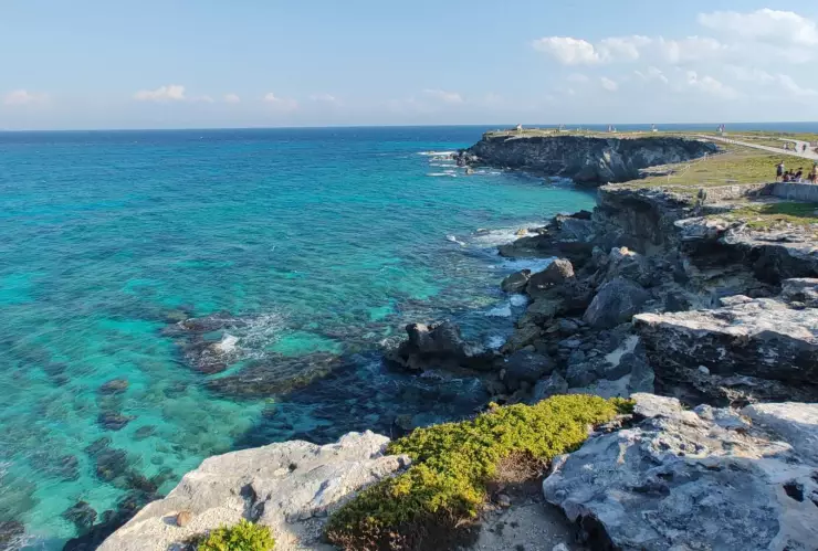 Isla Mujeres: Un pedacito de historia maya celebra 174 años en el Caribe Mexicano