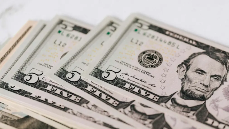 Dólar