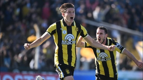 El festejo de los jugadores de Madryn en Argentina