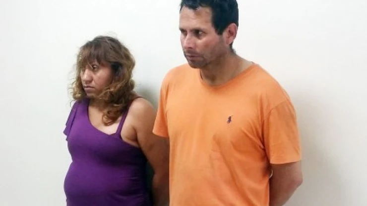 papás detenidos