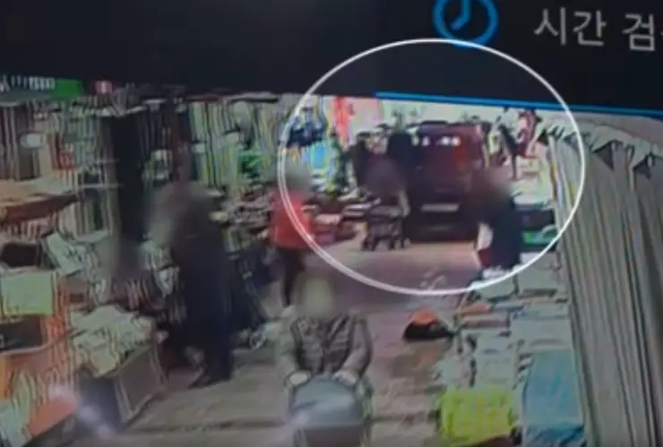 Un camión fuera de control arrolló a peatones en un mercado de Corea del Sur
