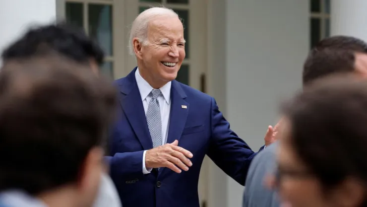 ¡Otra más! Joe Biden vive incómodo momento al olvidar estrechar la mano de su homólogo Lula da Silva