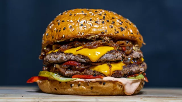 ¡Hamburguesas a $1 peso! ¿Dónde y cuándo se consiguen?