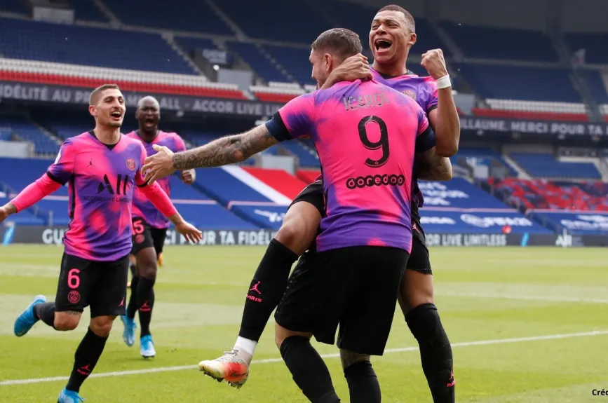 2 Equipos que no están en la Superliga europea PSG.jpg