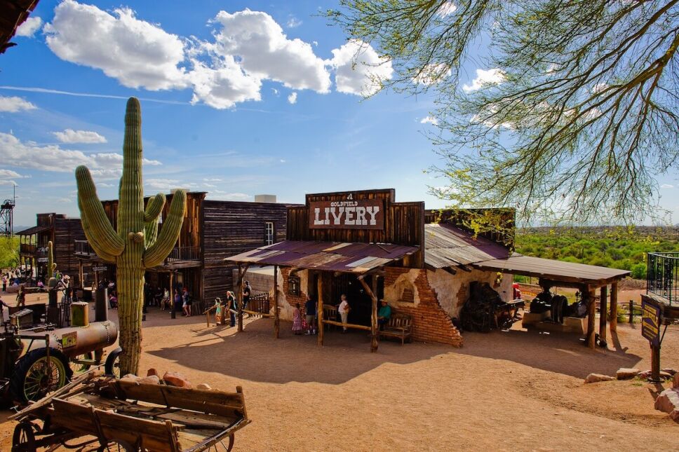 golfield-pueblo-fantasma-en-arizona-a-visitar-visit-mesa.jpg
