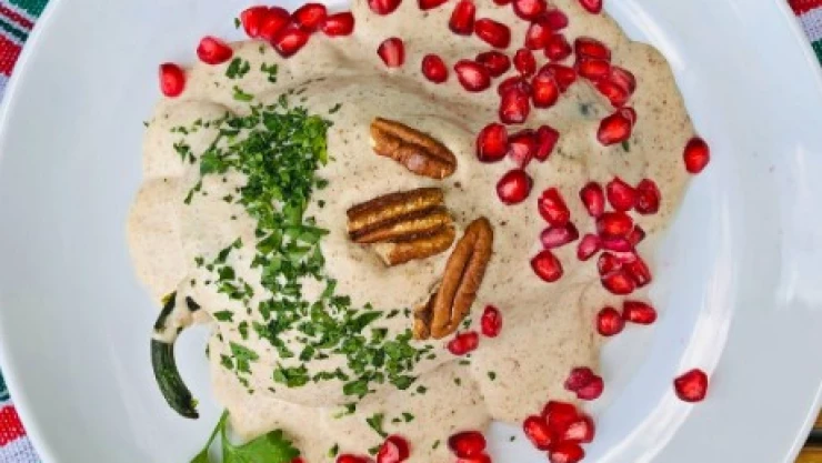 Chiles en nogada - Se deberían de comer fríos o calientes