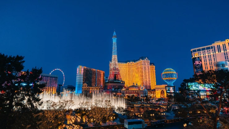 Tiroteo afuera del Bellagio de Las Vegas deja 2 muertos