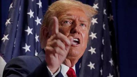 Donald Trump llama a migrantes como “animales”