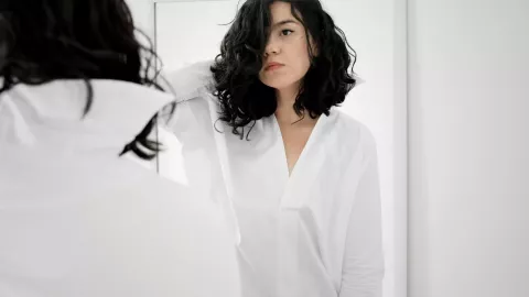 ¿Por qué algunas personas se visten mucho de blanco según la psicología?.jpg