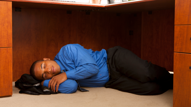 ¿Sabías que dormir una siesta de 20 minutos podría mejorar tu vida?