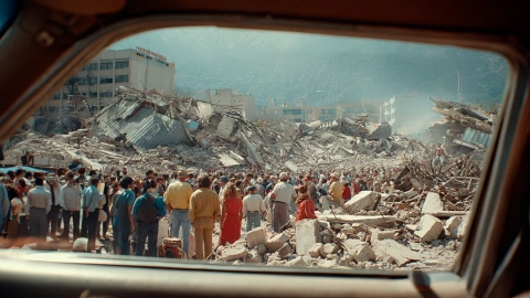 Ojos de Topo: Montaña de ruinas tras el sismo de 1985