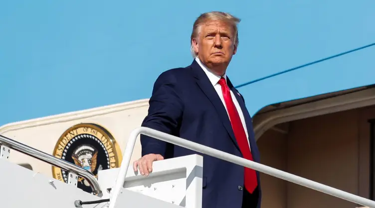 donald trum avión .jpg