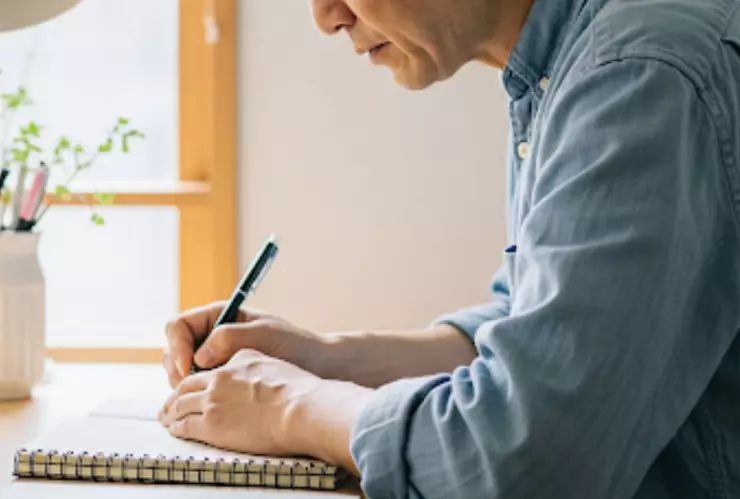 ¿Qué escribir en tu ‘journal’_ Journaling prompt para HOY, miércoles 16 de abril de 2025.jpg