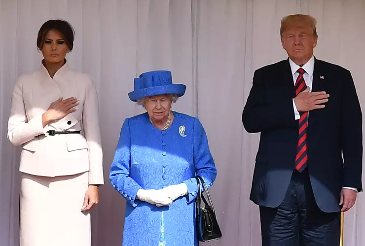 Donald Trump con la Reina Isabel