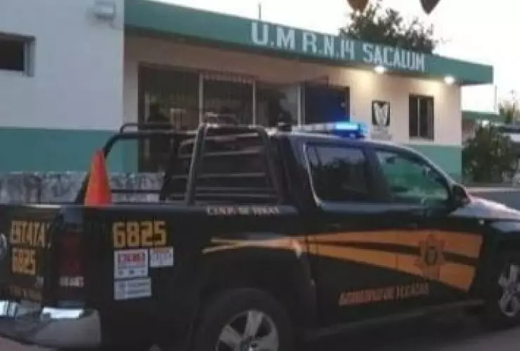 Bombitas explotan en la bolsa del short de un menor en Sacalum