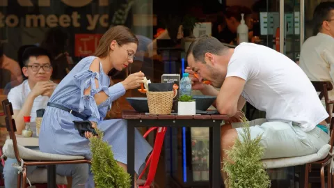 /al-extremo/hombre-demando-restaurante-difundir-video-estaba-con-amante-pb-notas