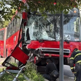 metrobus-la-linea-2-choca-en-la-alcaldia-benito-juarez-reportan-siete-lesionados