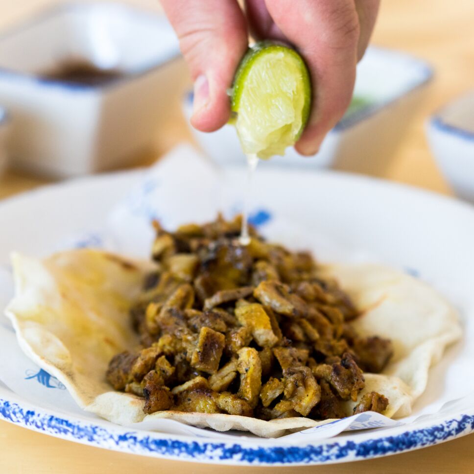taco shawarma cerdo yemenita