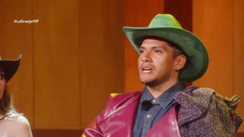 eleazar gomez y sergio mayer mori sobre cesar doroteo