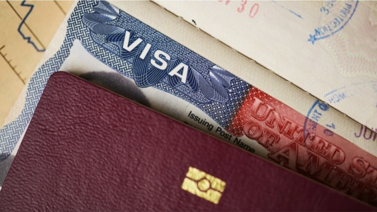 Qué pasa si me quedo en Estados Unidos con visa de turista
