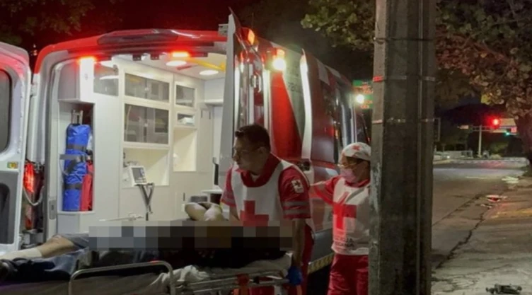 Incidentes nocturnos inquietan a Guadalajara: riña, atropellamiento y accidente vehicular.
