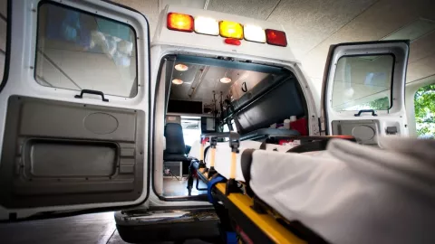 Choque en Durango deja a hombre muerto y mujer con fractura