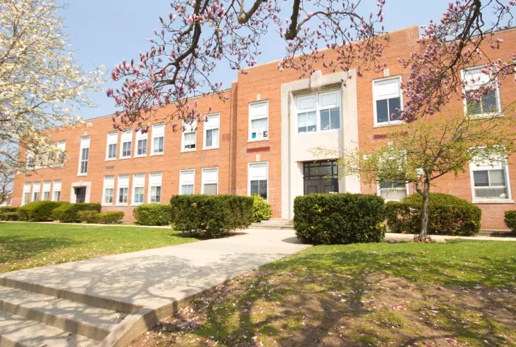 ¿Qué pasará con las escuelas de Florida por una nueva ley?