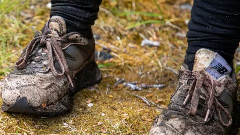 ZAPATOS DESGASTADOS OFICINA.jpg