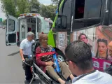 Mujer es atropellada por camión en la México-Tacuba; sobrevive de milagro