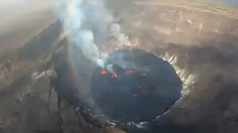 arcoiris volcán Kilauea.jpg