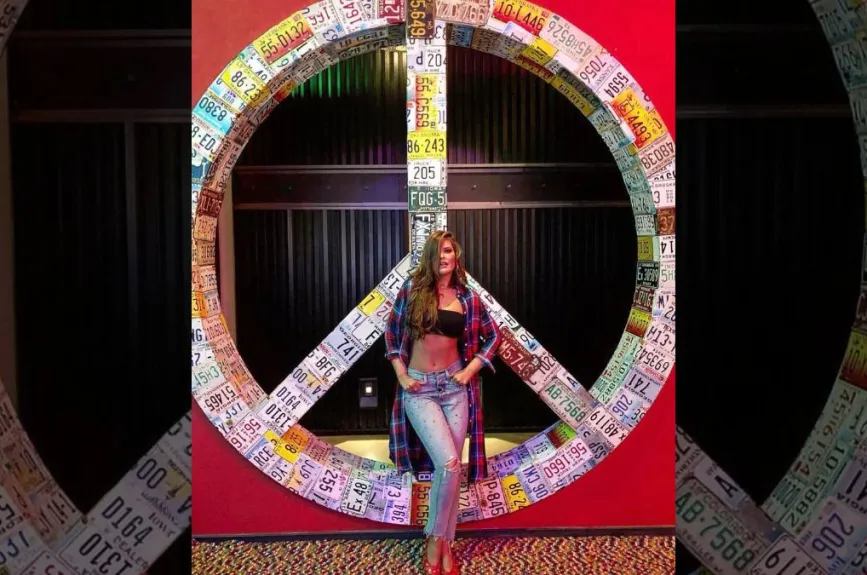Vanessa paz.jpg