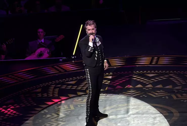 Alejandro Fernández en Aguascalientes Así se vivió el concierto ‘De Rey a Rey’ en la Monumental Plaza de Toros (FOTOS)