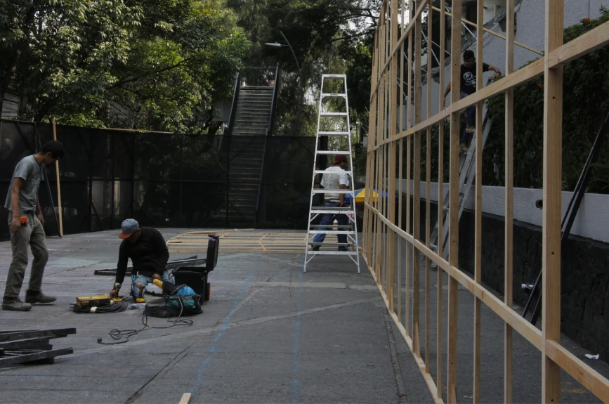 Construcción de contenedor Juguetón 25 años