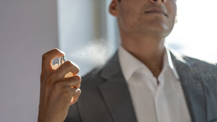 Perfumes elegantes para hombres con los que recibirás miles de cumplidos por tu olor