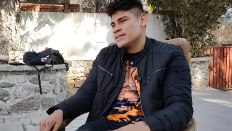 Vaquero Navarrete pelea Liam Wilson Box Azteca