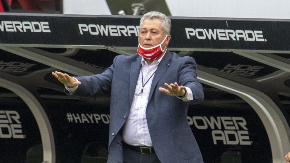 Vucetich rey midas chivas.jpg