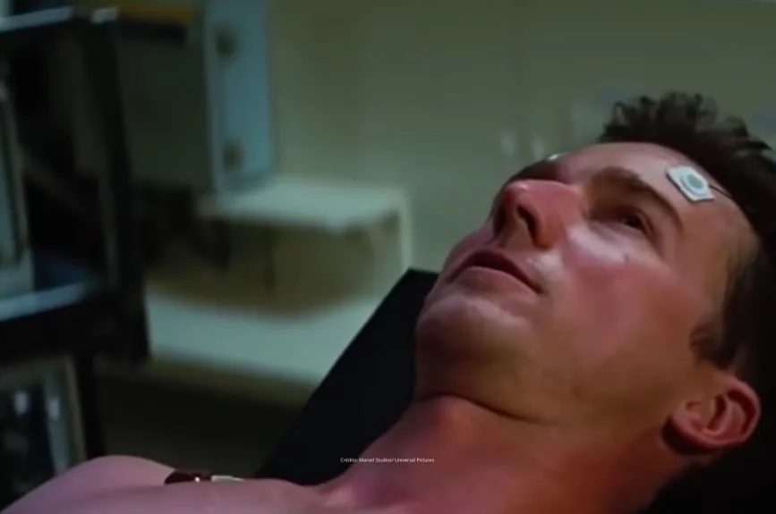 Edward Norton Hulk TV Azteca_20.jpg