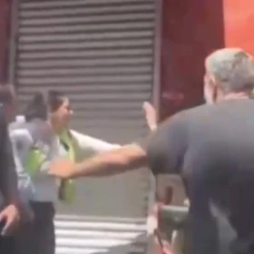 VIDEO_-Captan-agresión-a-una-agente-de-tránsito-en-centro-de-Guadalajara_-autoridades-de-Jalisco-inv.webp