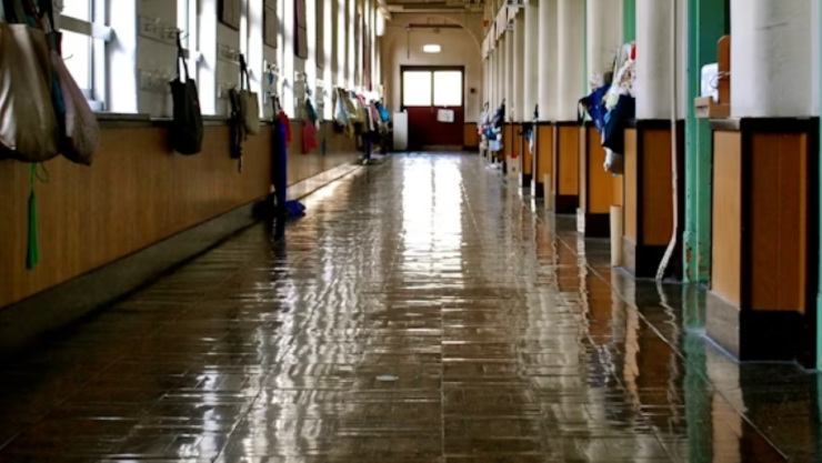 Video: Exalumno armado irrumpe en secundaria y deja al menos 16 heridos