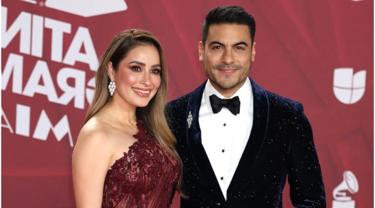 carlos rivera y cynthia rodriguez.jpg