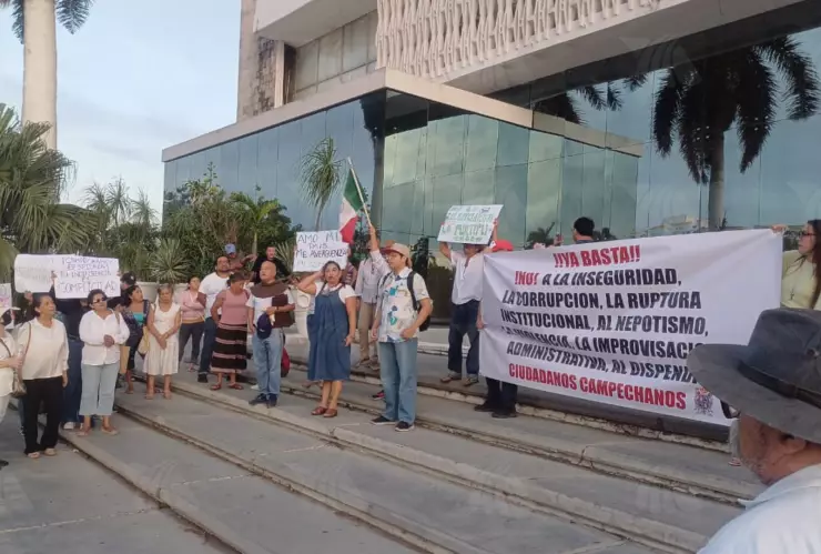 Marcha Generación Z en Campeche_ Cerca de 100 personas marchan exigiendo mejor seguridad en México.webp
