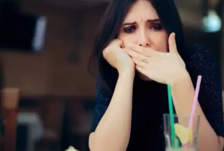 No dejaba de eructar