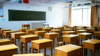 ¡De terror! Alumna pierde la vida por llegar tarde; la obligaron a hacer 100 abdominales