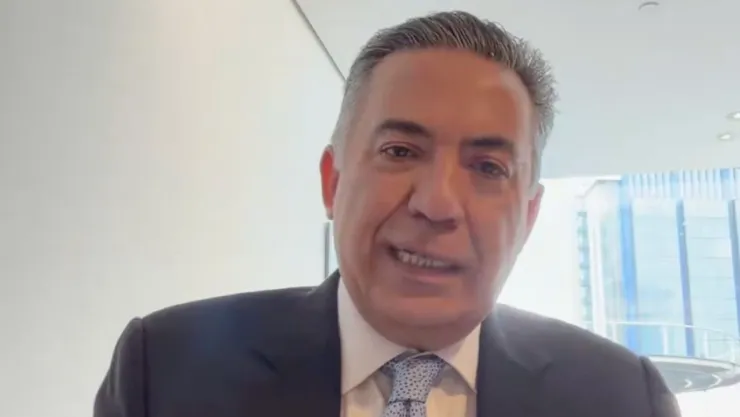 Enrique Inzunza sale a dar la cara para defender su voto a favor de Morena.